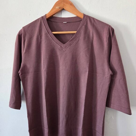 Mid-length sleeve Cotton Casual T-shirt (Multi-colour) - Picture 2 of 11